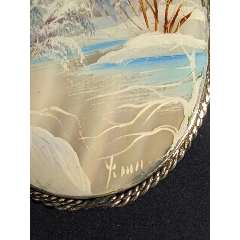 Russian Fedoskino Mother of Pearl Brooch Hand Painted Winter Landscape Signed - Picture 2 of 7